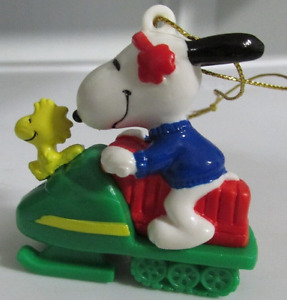 Ornement PVC de Noël Snoopy arachides Woodstock motoneige décoration de Whitman