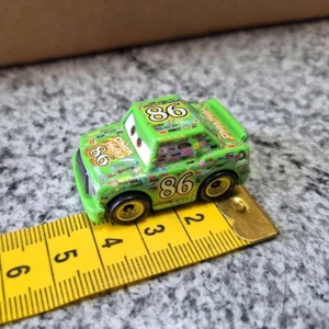 Disney Pixar CARS 1 - 86 Chick Hicks (miniatura) - Foto 1 di 4