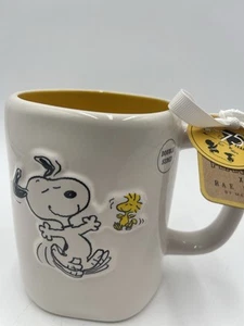 Rae Dunn 75 Jahre Snoopy & Woodstock Beste Freunde 2-seitiger 18 Unzen Becher - Bild 1 von 18