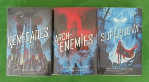 COMPLETE HCDJ RENEGADES TRILOGY BY MARISSA MEYER: ARCH ENEMIES; SUPERNOVA-EX-LIB - Imagen 1 de 4