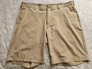 Ben Hogan Men's Golf Shorts Beige Tan Polyester Board Tech, Size 40 - Picture 1 of 4