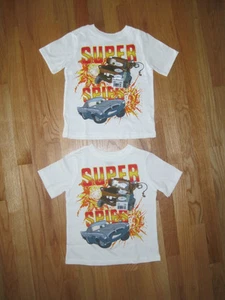 Zwilling Jungen Disney Cars II Mater & Finn weiße Shirts neu mit Etikett 24m oder 4T Set - Bild 1 von 3