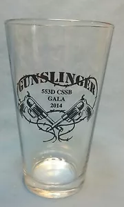 553D COMBAT SUSTAINMENT SUPPORT BATTALION "GUNSLINGER BATTALION" 2014 GALA GLAS - Bild 1 von 1