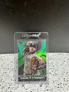 Topps Fire Green 2021/199 Mike Clevinger #164 - Imagen 1 de 3