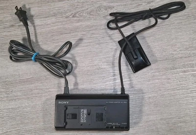 Adaptador de corriente alterna y cargador de batería genuino Sony Handycam Video8 AC-V60 PROBADO✅️ Foto 1 de 4
