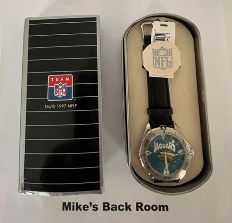 Vintage Jacksonville JAGUARS Fossil Watch NWT NFL Watches in Original Metal Box Cover