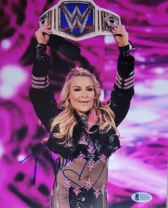 Foto 8x10 firmada auténtica de Natalya Neidhart con certificado de autenticidad Beckett BAS WWE - Imagen 1 de 2