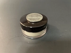 LAURA MERCIER “TRANSLUCENT” MINI SETTING POWDER .07 oz / NEW - Picture 1 of 1