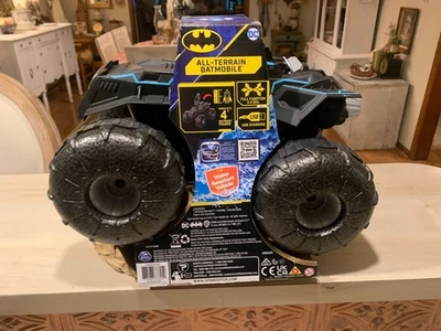 DC Batman, All-Terrain Batmobile Remote Control Vehicle Car Drives On Water R/C - Image 1 of 4
