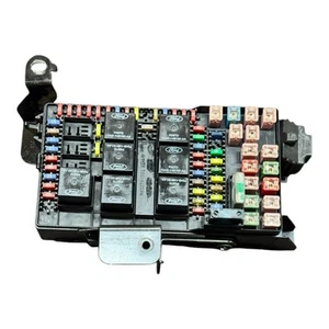 Ford F350 F250 INTERIOR FUSE PANEL JUNCTION BOX RELAY MODULE 2C7T-14A067-AP 0 - Picture 1 of 5