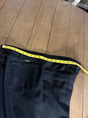 Wrangler Men’s Black 82BK Sta-Press Boot Cut Pants 100% Polyester Size 40x30 - Image 1 of 4