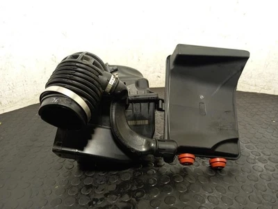 BMW 8 SERIES Air Cleaner/Box 2018-2025 3.0L B57D30T0 (B57D30B) 7643301  - Image 1 of 4