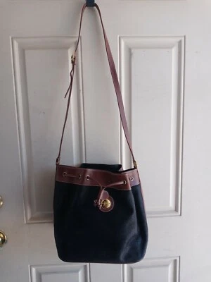 Bolso Bucket Bruno Magli Gamuza Cuero 2 Tonos COMO NUEVO Como Nuevo Foto 1 de 4