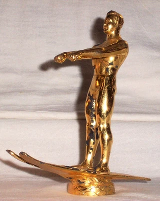 Figura Estatua Esquiador Acuático Mediados de 1900 De Colección, Bañador Hombre Semi Desnudo Foto 1 de 4