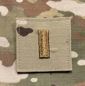 Ejército de Estados Unidos 2LT/O1 Rango OCP con Gancho 2º Teniente ACU - Imagen 1 de 2