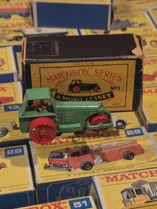 MATCHBOX LESNEY #1 AVELING BARFORD ROAD ROLLER IN BOX ORIGINAL - Picture 1 of 4