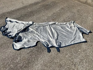Horseware Amigo Bug Rug 5’9 Detachable Neck - Picture 1 of 6