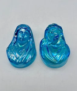 Vintage Jesus & Virgin Mary Blue Iridescent Carnival Glass Wall Hanging Plaques - Picture 1 of 11