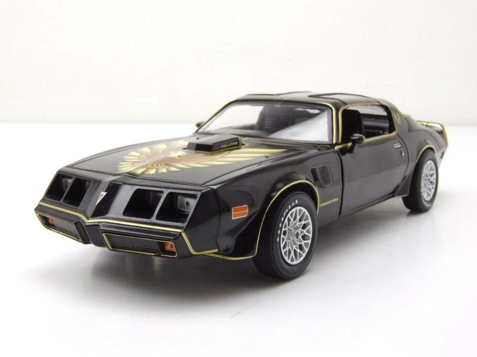 Pontiac Firebird Trans Am 1979 Nero Rocky 2 Modellino 1:24 Greenlight - Immagine 1 di 4