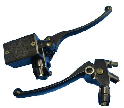 Cilindro maestro de freno y embrague para Yamaha XJ750 XS750 XV750 YZ490 Virago Maxim Foto 1 de 4