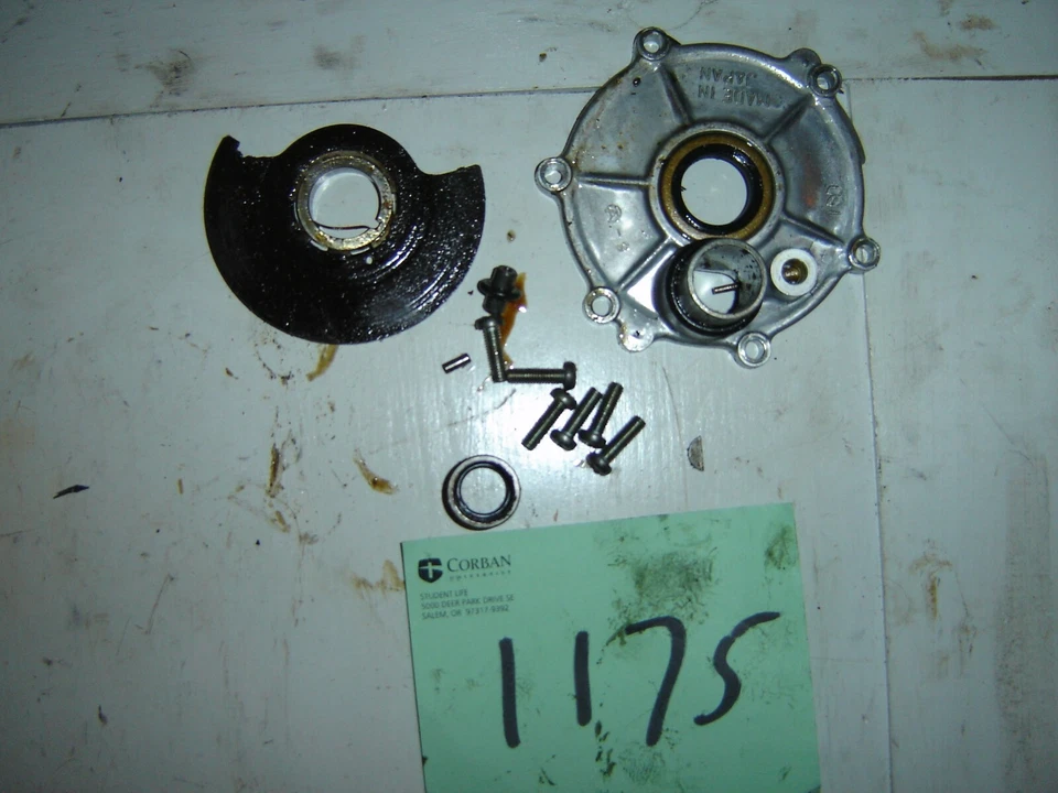 KAWASAKI G4TR G4 100 ACEITE VÁLVULA ROTATIVA CUBIERTA Y DISCO 1970 1971 1972 1973 Foto 1 de 1