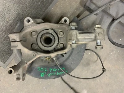 Nissan Máxima RF 2016 buen conjunto de cojinete/buje de rueda con husillo Foto 1 de 2