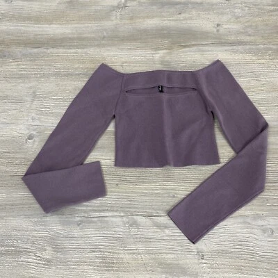 Suéter de malha As You ASOS feminino 4 roxo cropped manga longa fora do ombro - Imagem 1 de 4