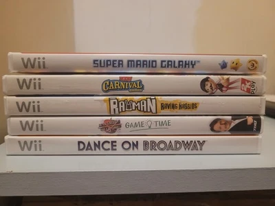 Lot of 5 Nintendo Wii Video Games + Case - All Tested READ - Image 1 of 2