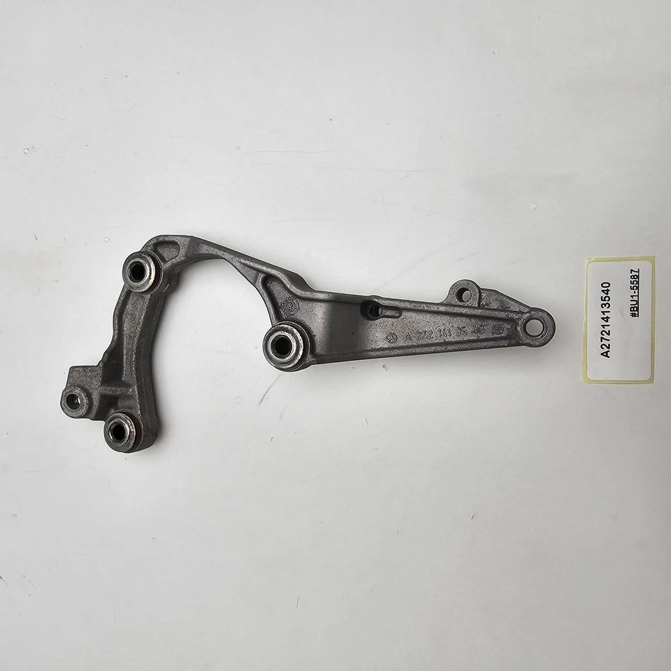 2005-2013 Mercedes-Benz C350 Air Injection Smog Pump Bracket A2721413540 - Image 1 of 4