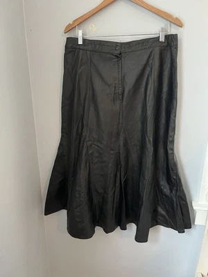 Falda larga para mujer Galleria International cuero negro línea A acampanada talla 18 EE. UU. Foto 1 de 4