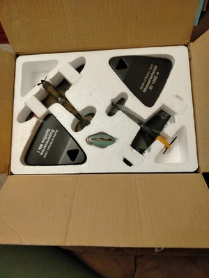 Aviones ATLAS EDICIONES BATALLA DE BRITAIN 1940 SPITFIRE MK1 & MESSERSCHMITT Foto 1 de 4