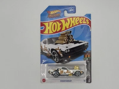 Coche Hot Wheels Rodger Dodger HW Dream Garage 2/5 diseño desatado batalla 32/250 Foto 1 de 4