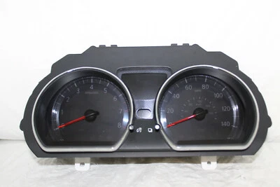 Cuadro de instrumentos velocímetro Nissan Versa 2012 panel de instrumentos indicadores 12.242 millas Foto 1 de 4