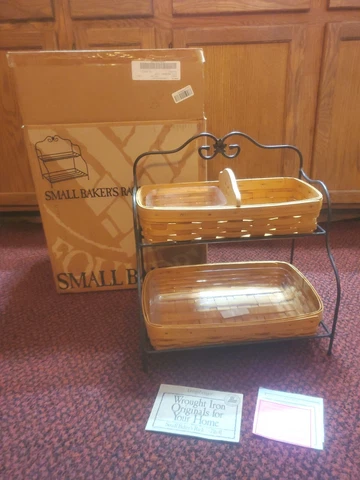 LONGABERGER SMALL BAKER'S RACK, 2 MAPLEWOOD BASKETS, 2 LINERS, & WOOD DIVIDER Cover