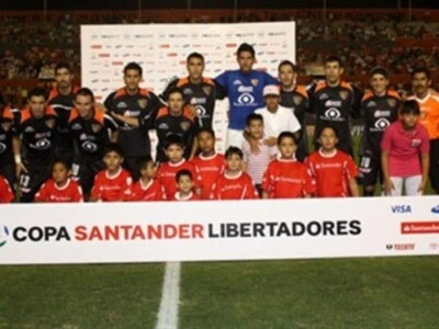 Camiseta Jaguares de Chiapas Atlética 2010-2011 Libertadores Talla Mediana #93 T Foto 1 de 4