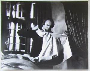NOSFERATU DER VAMPIR 1979 - Pressefoto / Destille - Klaus Kinski, Bruno Ganz - Bild 1 von 2