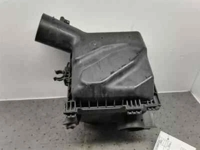 Caja de filtro de purificador de aire Subaru Legacy 2010-2014 emisiones de California OEM Foto 1 de 3