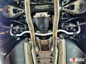 Barra estabilizadora trasera sólida para Infiniti G37 (V36) 3,7 2x2 cupé 2009-2013 Ultra Racing - Imagen 1 de 9