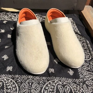RARE 2004 Philippe Starck Puma Slip Ons NWOB White US 7 UK 5 Womens - Picture 1 of 6