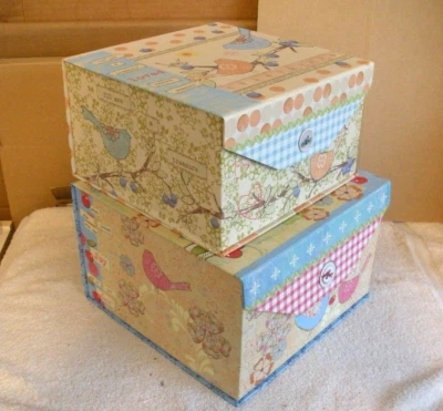 ** NEW ** 2 Terri Conrad Nesting Boxes 9" and 10" w/ LIDS - Image 1 of 4