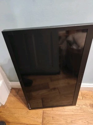 American Dynamics 32 Inch, public View, LCD TV ( ADLCD32MPB ) - Image 1 of 4