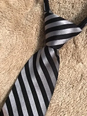 Boy's Youth Tie - Nautica - 100% Silk - Black/ Silver - Image 1 of 4