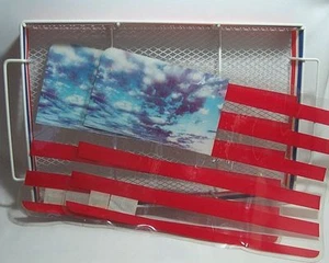 JUEGO DE SERVIR PATRIÓTICO para 2 manteles individuales y 1 bandeja de metal impresión de bandera de Estados Unidos de Estados Unidos nuevo - Imagen 1 de 9