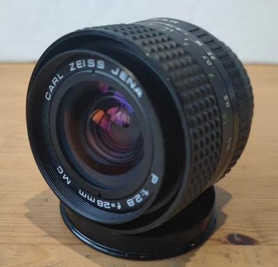 Carl Zeiss Jena P 28mm f/2.8 MC Wide Angle + Lens Caps - Praktica Bayonet Mount - Image 1 of 4