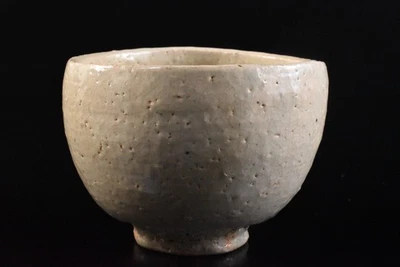 F4136: Japanese Seto-ware White glaze TEA BOWL Green tea tool Tea Ceremony - Image 1 of 4