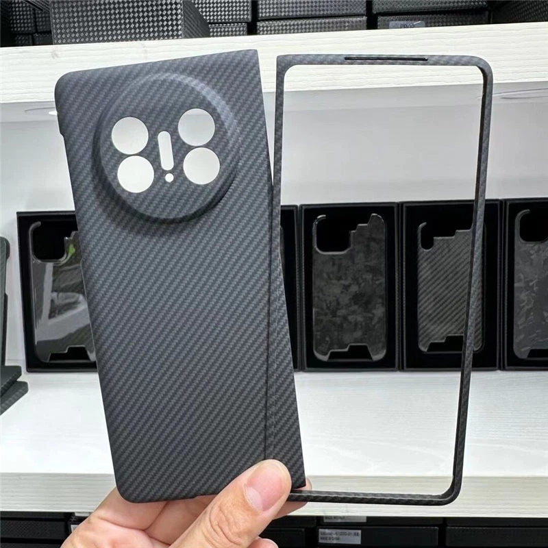 Genuine Carbon Fiber Aramid Slim Case for Huawei Mate X3 Matte Armor Hard Cover - Image 1 of 4