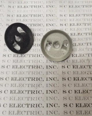 CADDY #4WN РЕЗЬБОВАЯ ШАЙБА И ГАЙКА КРЫЛА - ЧЕРНЫЙ - ЛОТ ИЗ 100 ШТ. - Изображение 1 из 4