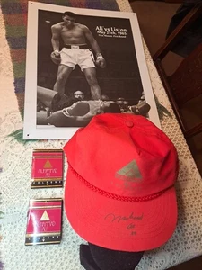 Mohammed Ali Autograft Cologne Hat, Poster Over Liston, 2 Samples Of Cologne - Bild 1 von 24