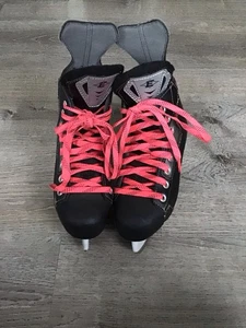 Easton Synergy EQ9.9 Youth Hockey Ice Skates Size 3 Youth Pink Laces - Picture 1 of 7