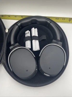 Skullcandy Venue Wireless Noise Cancelling Over-the-Ear Headphones Black S6HCW - Image 1 of 4